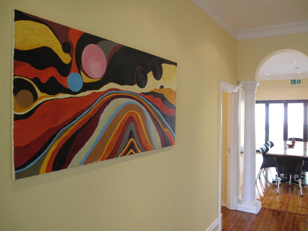 The Crescent Guesthouses - Bnb/Self Catering Durban Buitenkant foto